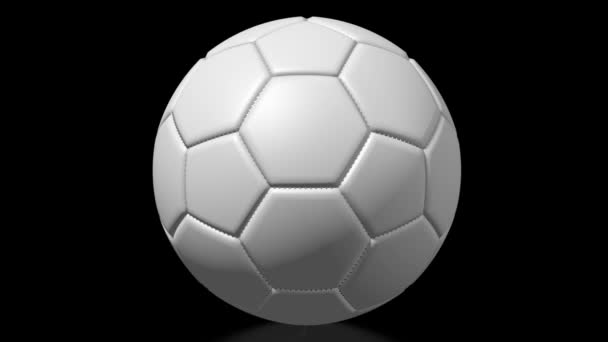 3D futbol / futbol topu siyah arka plan üzerine - Video, Çekim