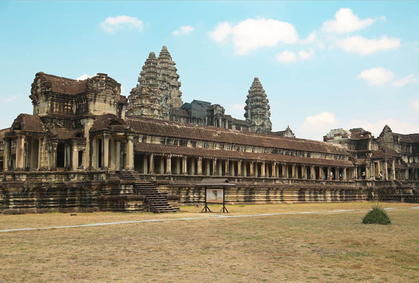 Templo de Angkor Wat em Siem Reap, Camboja
 - Foto, Imagem