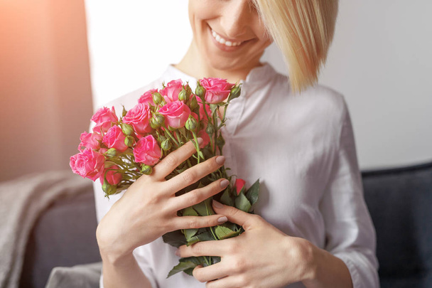 Crop female with beautiful bouquet - Photo, image