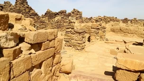 antieke tempel van de zwarte farao's, in het midden van de woestijn, Berenice, Afrika - Video