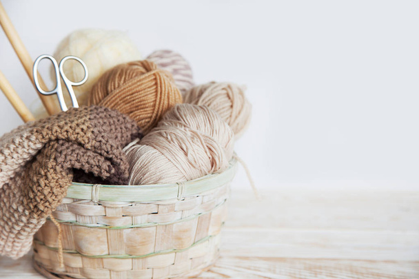 Accessories for needlework. Hobby knitting. Women's business. - Foto, Imagen