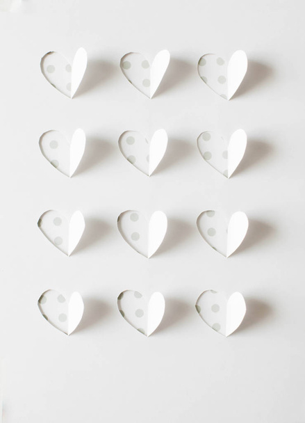 Paper hearts cut from paper - Fotoğraf, Görsel