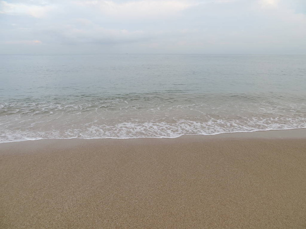Hintergrund des Ozeans am Sambolo Beach anyer, Indonesien. - Foto, Bild