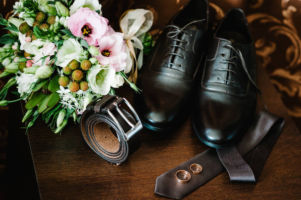 Wedding groom accessories on rustic brown wooden background - Foto, Bild
