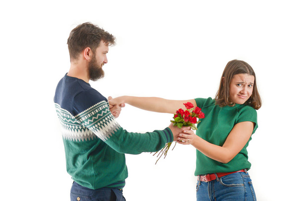 young man been rejected by a young woman on velentine's day - Foto, afbeelding