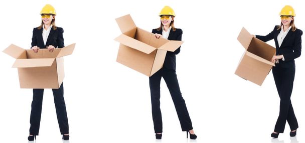Bauarbeiterin mit Kiste isoliert auf weiß  - Foto, Bild