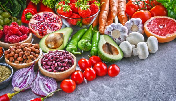 Összetétele friss vegetáriánus élelmiszer termékek. - Fotó, kép