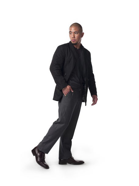Афроамериканский бизнесмен на прогулке
 - Фото, изображение