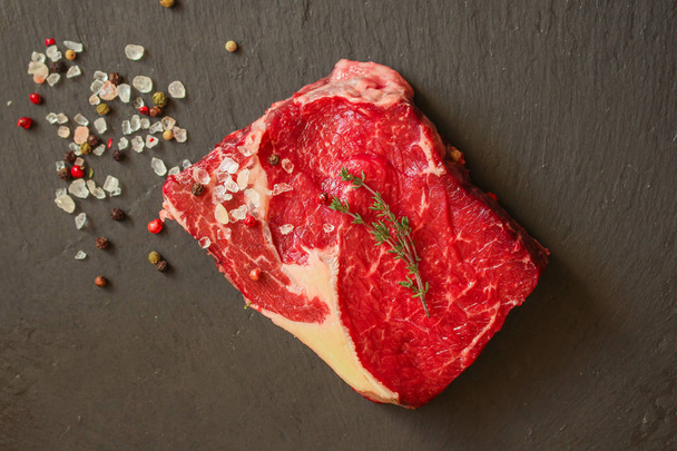 Steak, Fleisch, Rindfleisch (Stück). oben. Kopierraum - Foto, Bild