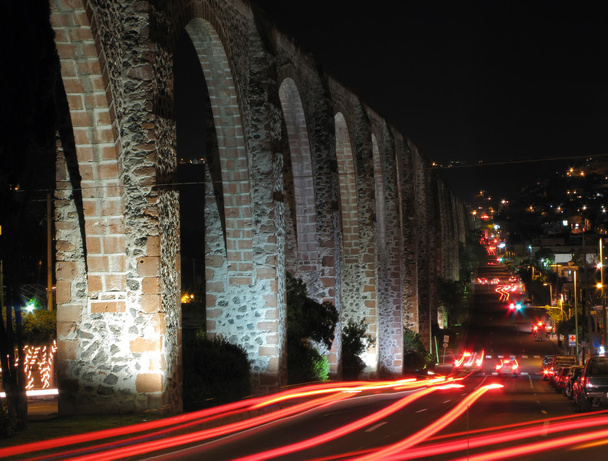 Aqueduc de Queretaro
 - Photo, image