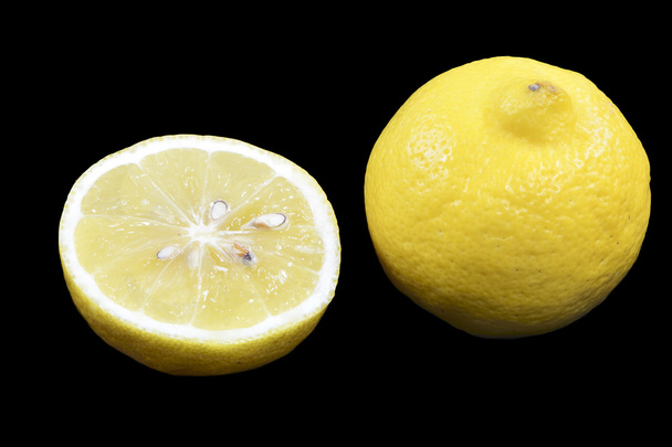 Fruta de limón en rodajas
 - Foto, imagen
