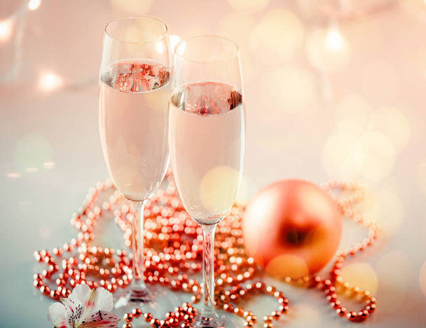 copos de champanhe celebração fundo
 - Foto, Imagem