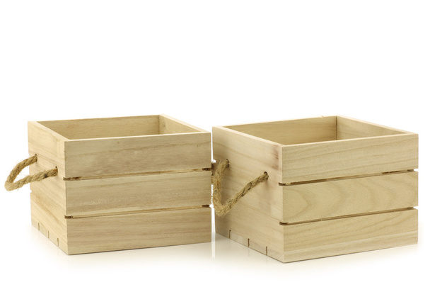 cajas de madera con asas de cuerda
 - Foto, Imagen