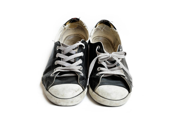 Matkustaa vanhat kengät eristetty valkoisella taustalla
 - Valokuva, kuva