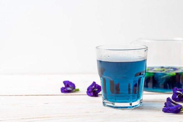 butterfly pea juice - Healthy Drink - Фото, изображение