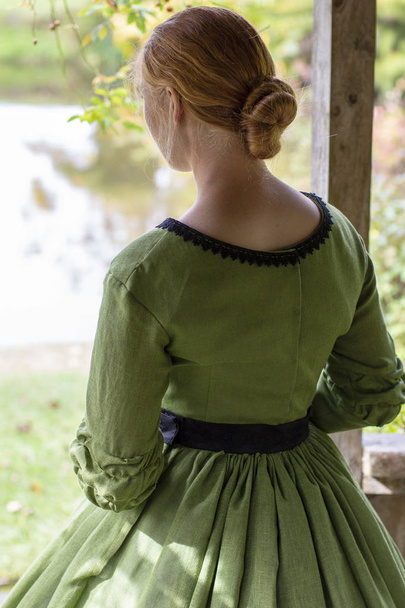 Victorian woman in green dress - Photo, Image