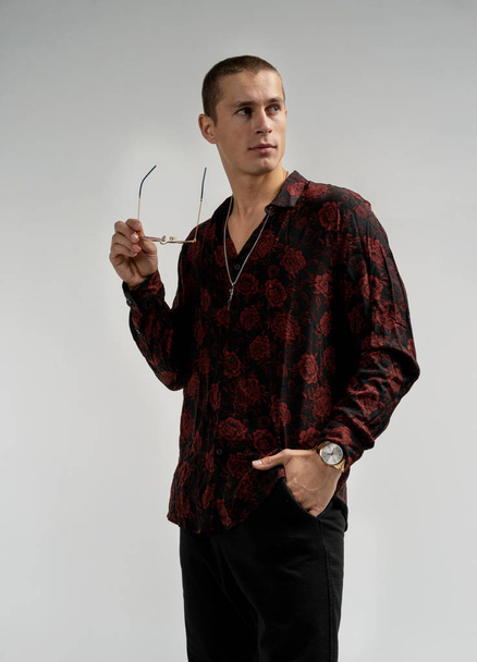 Studio portrait of attractive european man in casual clothes - Zdjęcie, obraz