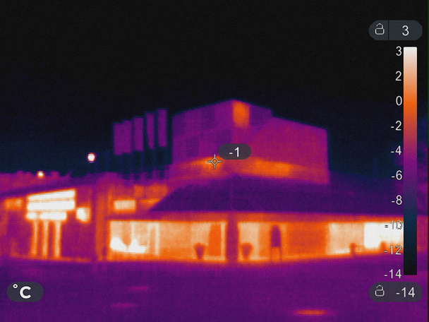 Thermal picture of building in winter - Photo, Image