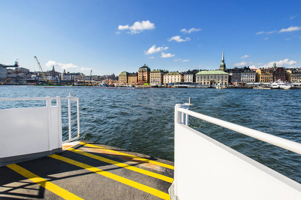 Far away view on Stockholm from public boat - Fotografie, Obrázek