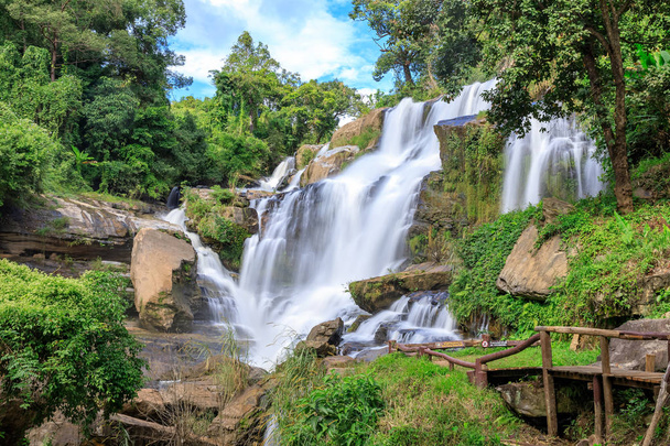 Mae Klang Şelalesi, Doi Inthanon Ulusal Parkı, Chiang Mai, Tayland - Fotoğraf, Görsel