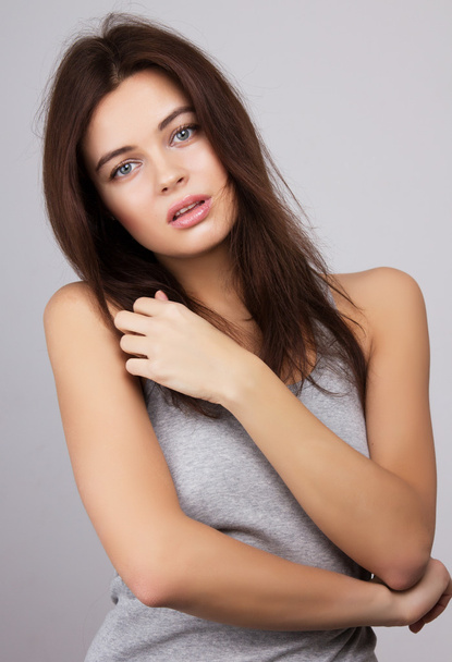Beauty Girl. Portrait of Beautiful Young Woman looking at Camera - Fotoğraf, Görsel