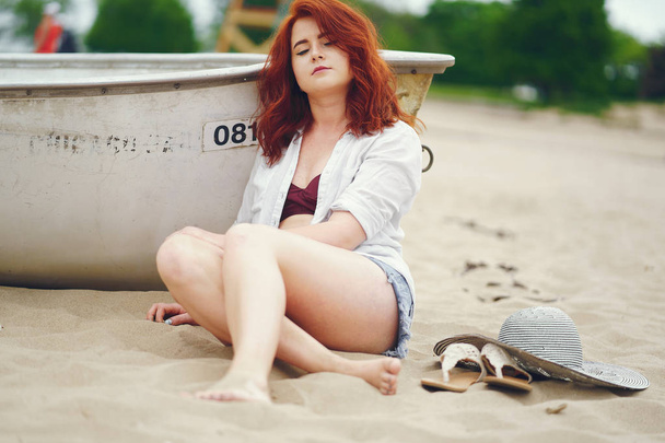 pretty girl in a beach - Fotografie, Obrázek