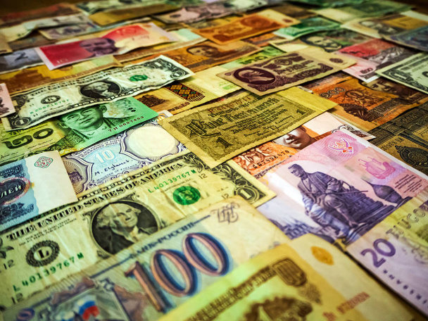 Antecedentes de los billetes de dinero
 - Foto, Imagen