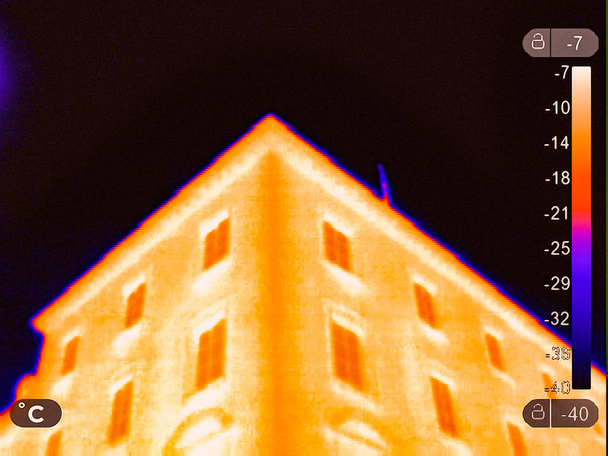 Thermal picture of a small town in winter - Photo, Image