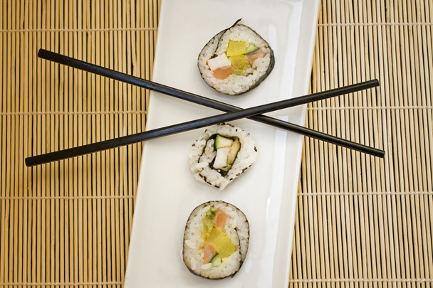 Sushi plate - Fotoğraf, Görsel