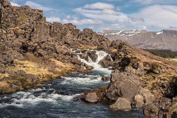 Drekkingarhylur nel Parco nazionale di Thingvellir, Islanda
. - Foto, immagini