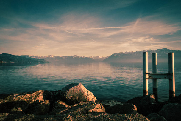 Lac le main à Lausanne
 - Photo, image