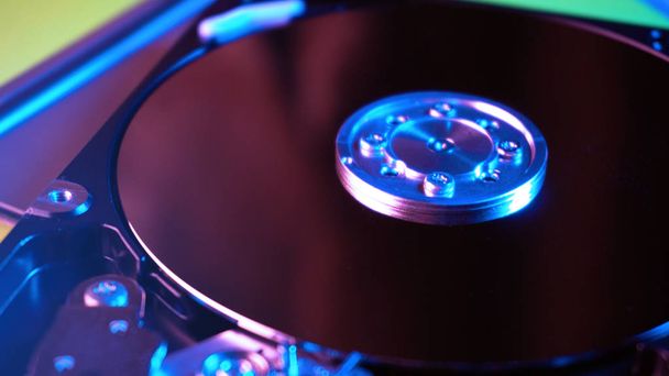 Computer o server chiudere l'archiviazione del disco rigido
 - Foto, immagini