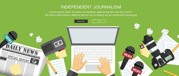 Bannière plate journalisme indépendant. Equipement pour journaliste sur bureau. Illustration vectorielle plate - Vecteur, image