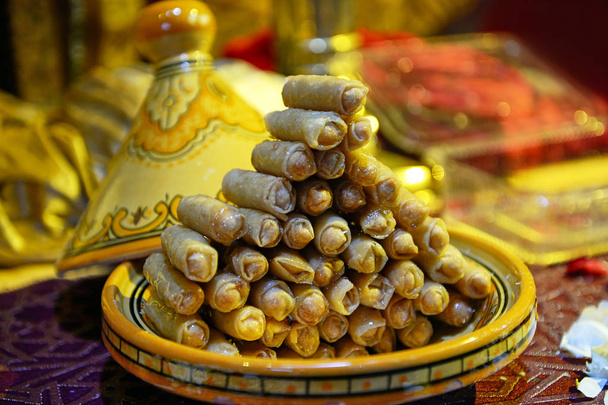 arabisch-jüdische Süßigkeiten aus dem Nahen Osten - Foto, Bild