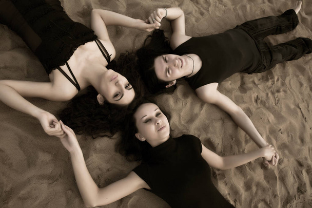 Laying on the sand - Valokuva, kuva