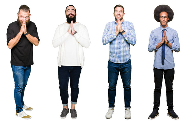 Collage de groupe de jeunes hommes sur fond blanc isolé priant les mains jointes demandant pardon en souriant confiant
. - Photo, image