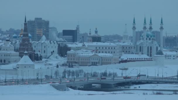 Een weergave van Kazan, hoofdsite - centrale moskee. Centrum van de stad Kazan - Video