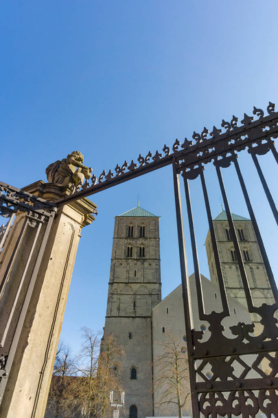 St. Paul's Cathedral historische kerk in de oude stad van Muenster in Noordrijn-Westfalen, - Foto, afbeelding