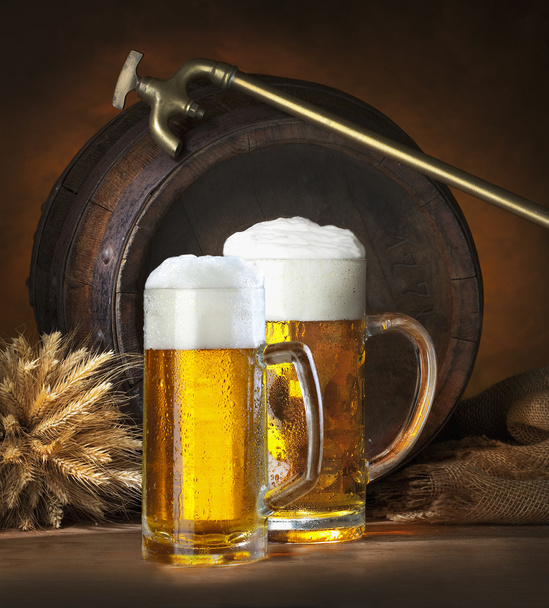 Bodegón con cerveza
 - Foto, imagen