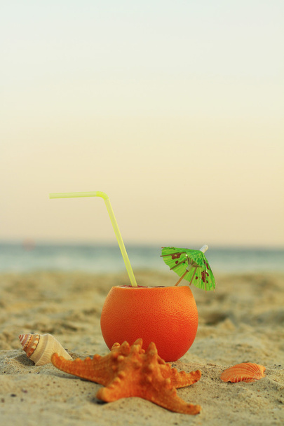 Fruity cocktail - 写真・画像