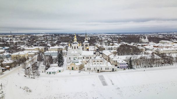 Воздушные монастыри и церкви Великого Устюга - город Вологодской области
 - Фото, изображение