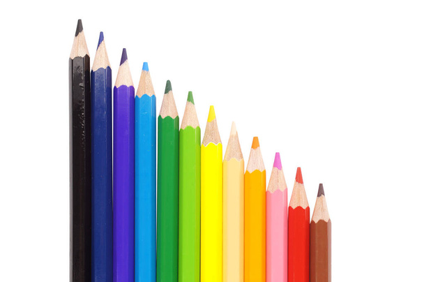 Lápices de diferentes colores primer plano de 12 colores arco iris
 - Foto, Imagen