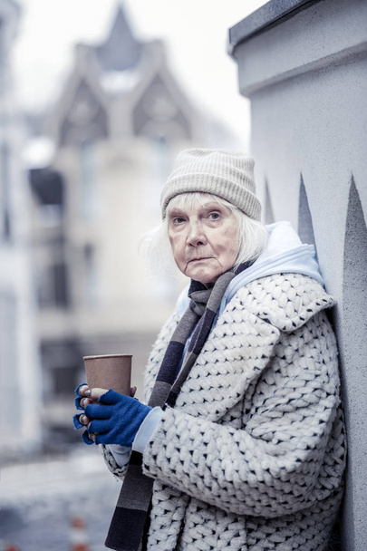 Depressed aged woman asking you for money - Zdjęcie, obraz
