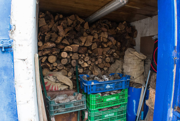 private woodshed prepared for the arrival of winter - Photo, Image