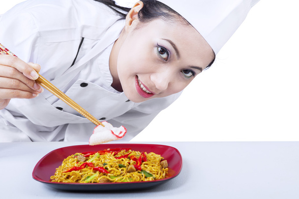 Asian chef cook noodle - isolated - Foto, Bild