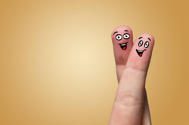 Usmívající se posuňte prsty k sobě - Fotografie, Obrázek