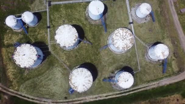 Panorama de tanques de fábrica de aceite con almacenamiento en Rusia, Vista aérea
 - Metraje, vídeo