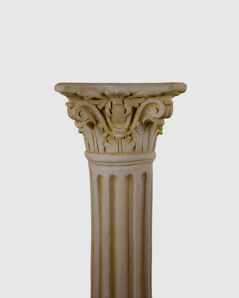 Coluna grega isolada sobre fundo branco
 - Foto, Imagem