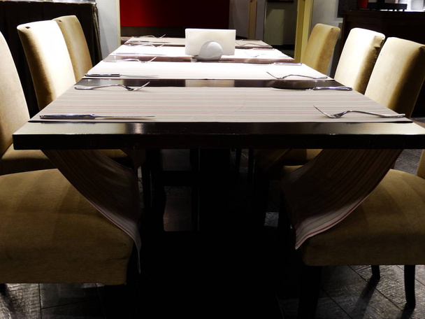 Modern Restaurant Interior Table - Φωτογραφία, εικόνα