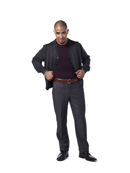hombre de negocios afroamericano posando sobre blanco
 - Foto, Imagen